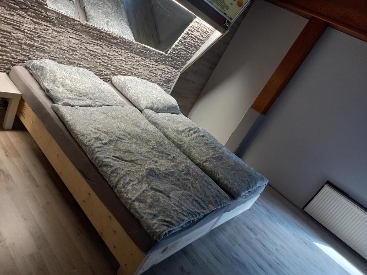 Hoteliving Duisburg-moers Duisbourg